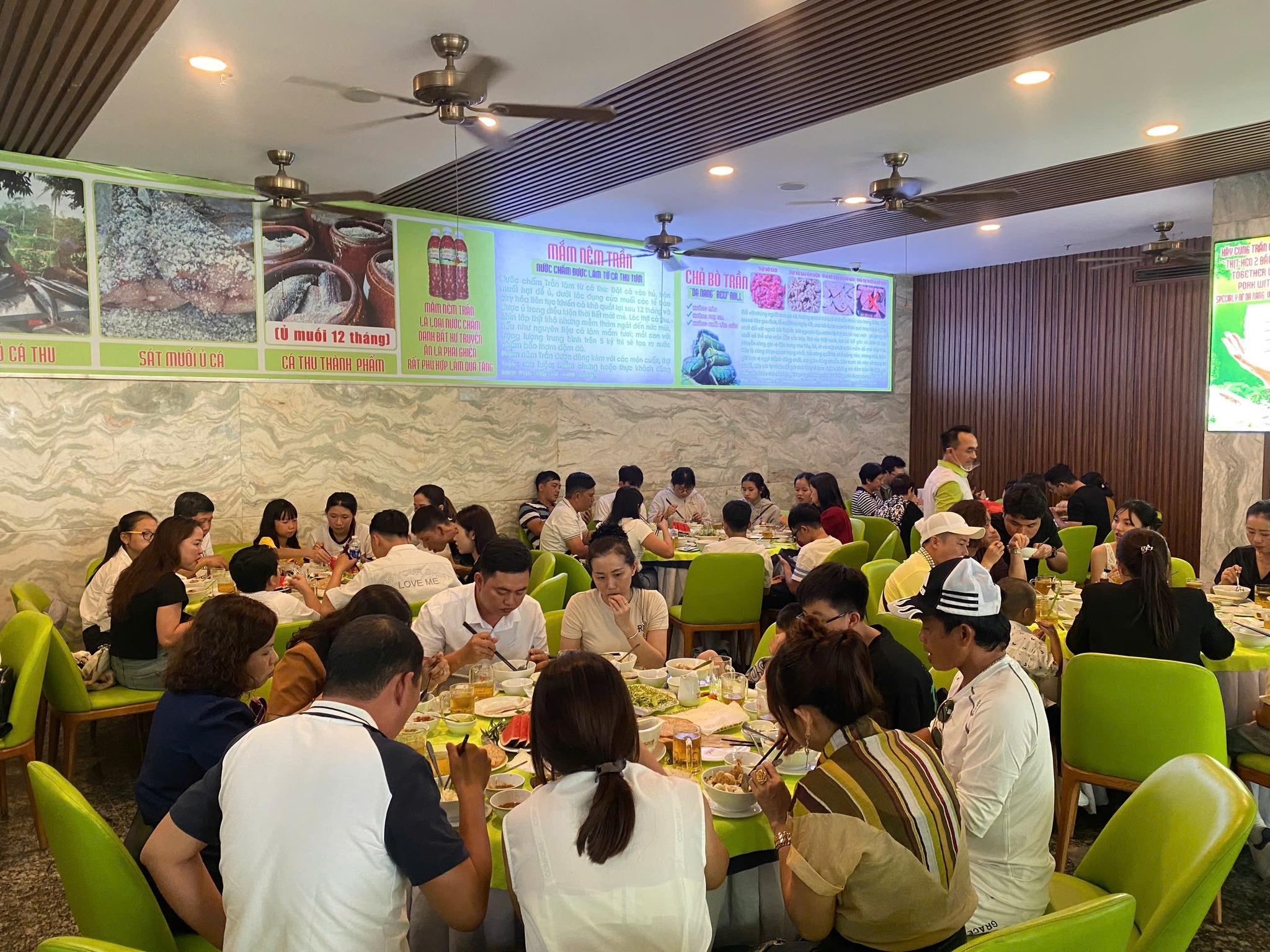 Tận tâm trong từng hành động – Chuyên nghiệp trong từng chi tiết – Tử tế từ trái tim