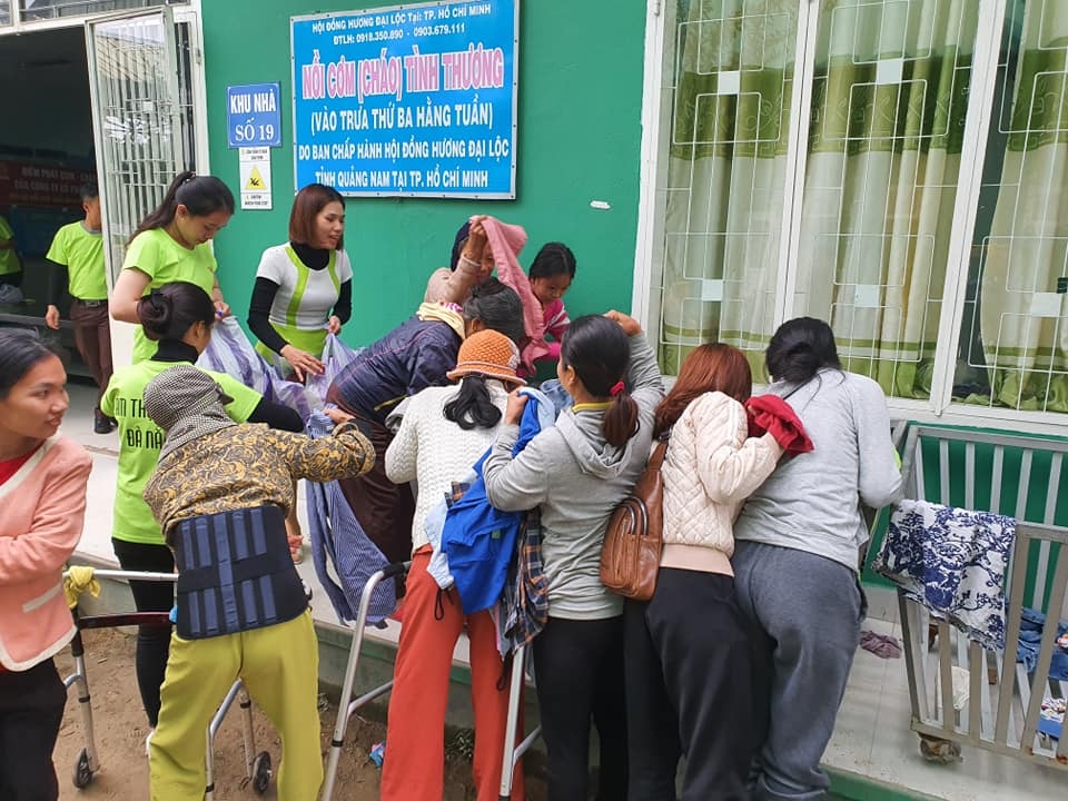 Trao Gửi Hơi Ấm Mùa Đông – Ẩm Thực Trần Đồng Hành Cùng Bệnh Nhân Những Ngày Trở Lạnh