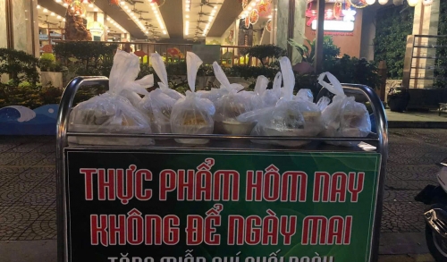 Hành Trình Thiện Nguyện Từ Sớm Tinh Mơ Đến Đêm Khuya